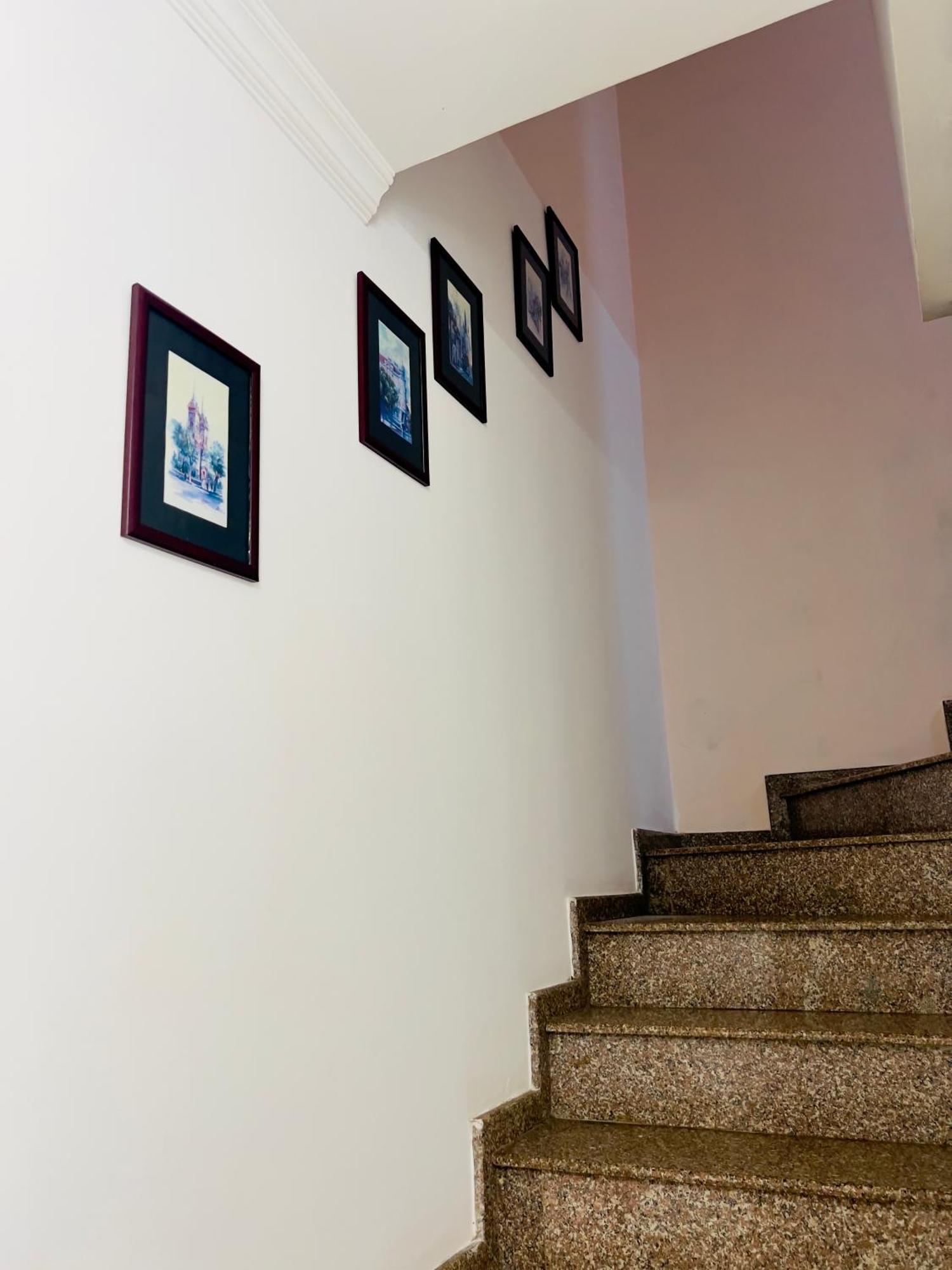 Apartment Maisi Batoumi Extérieur photo